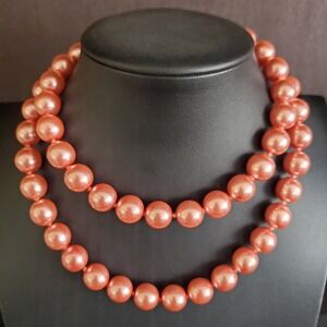 VTG Joan Rivers Classic Collection Bright Pink Faux Pearl Necklace 30" Long 90's